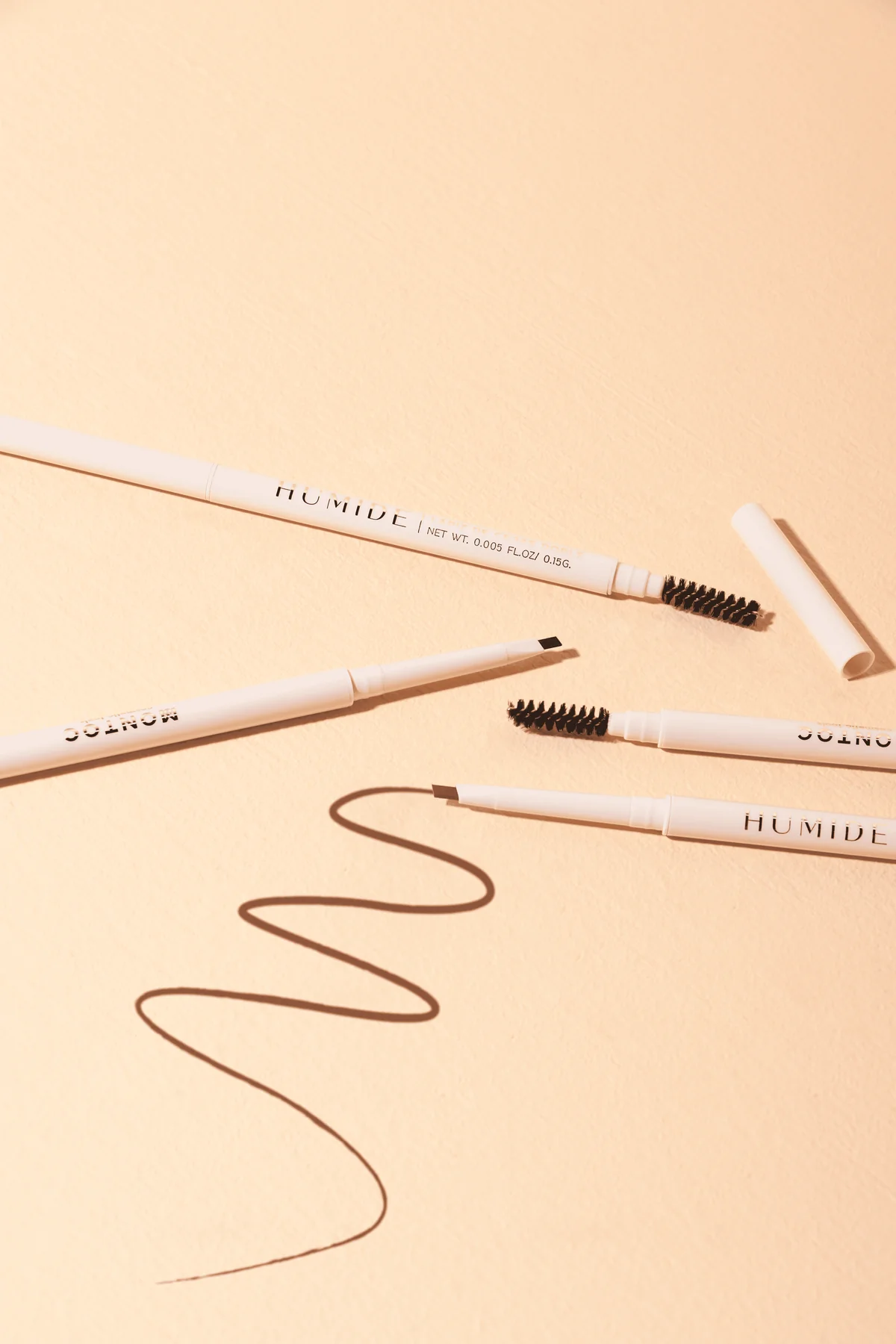 LÁPIZ DE CEJAS DOBLE MONTOC